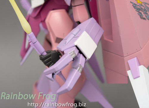 HGUC 1/144 PMX-000 メッサーラ ミーア・キャンベル専用
