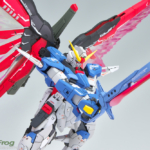 デスティニーガンダム&光の翼